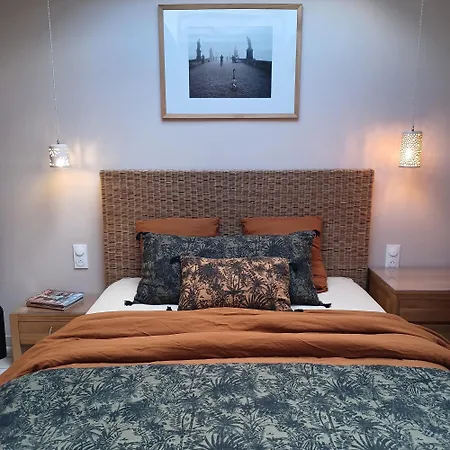 Bed and breakfast Serenity Indepedent Near To Disneyland & Paris 3*